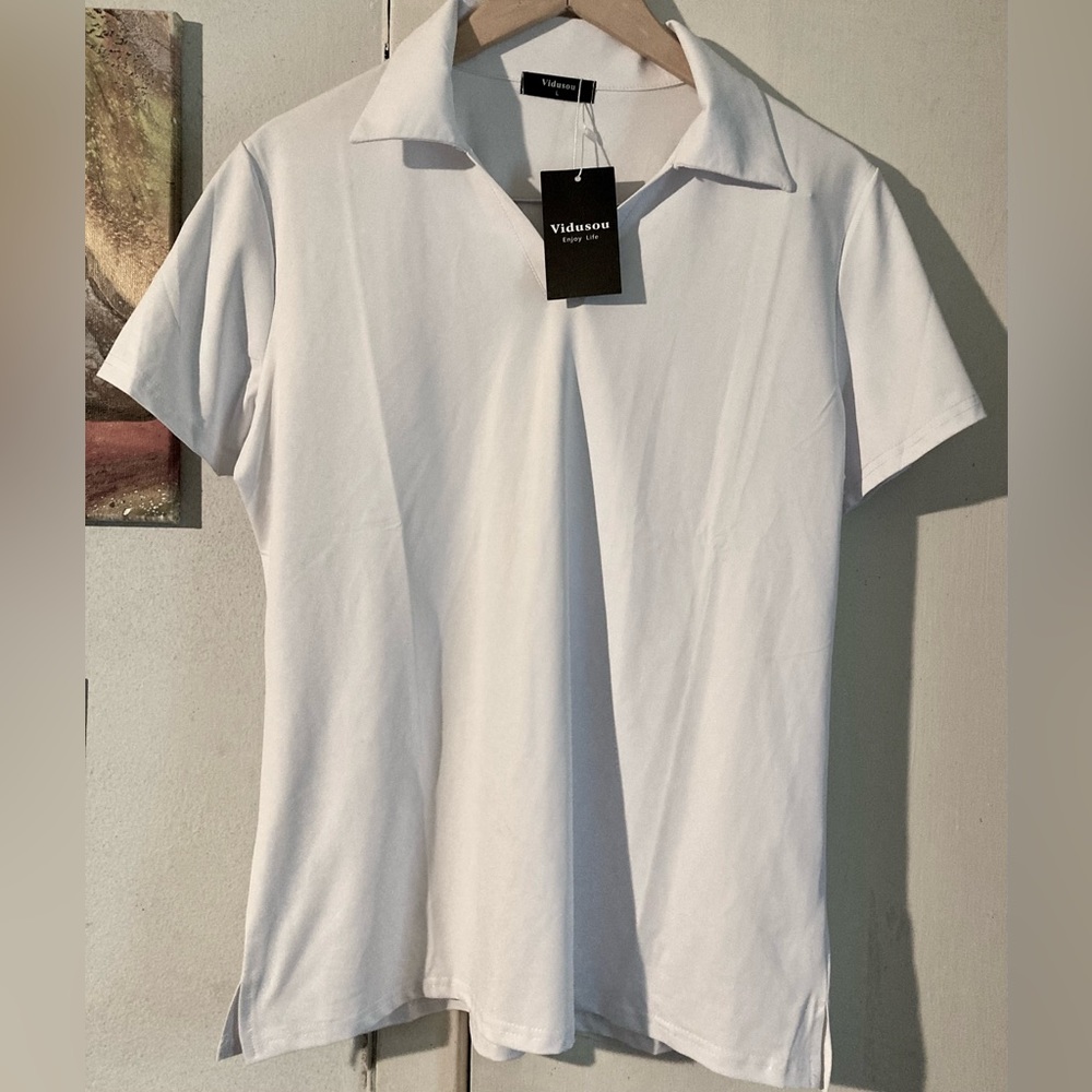 Vitusou Women’s White Size Large Moisture Wicking Top